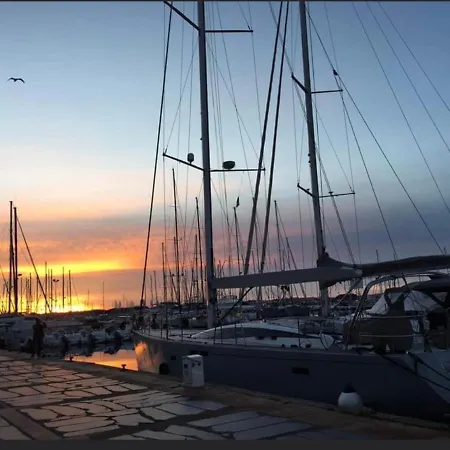 Studio A Louer Au Cap D Agde A La Semaine Ou A La Nuit Apartmán *